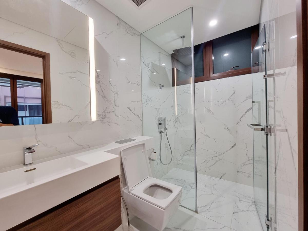 - Metropole 2br Quan 1 Quan 2 TP. Hồ Chí Minh
